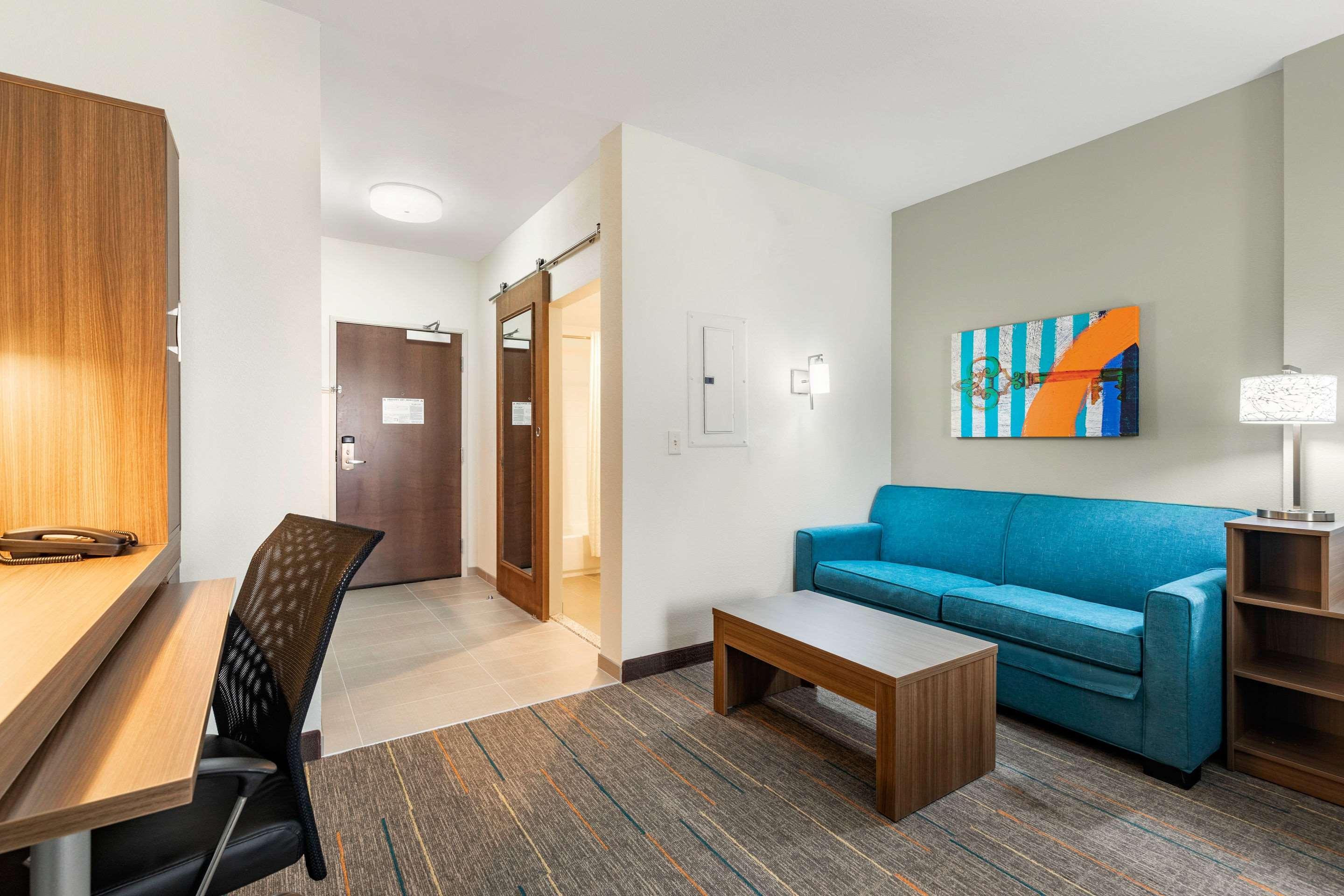 Mainstay Suites Lancaster Dallas South Экстерьер фото