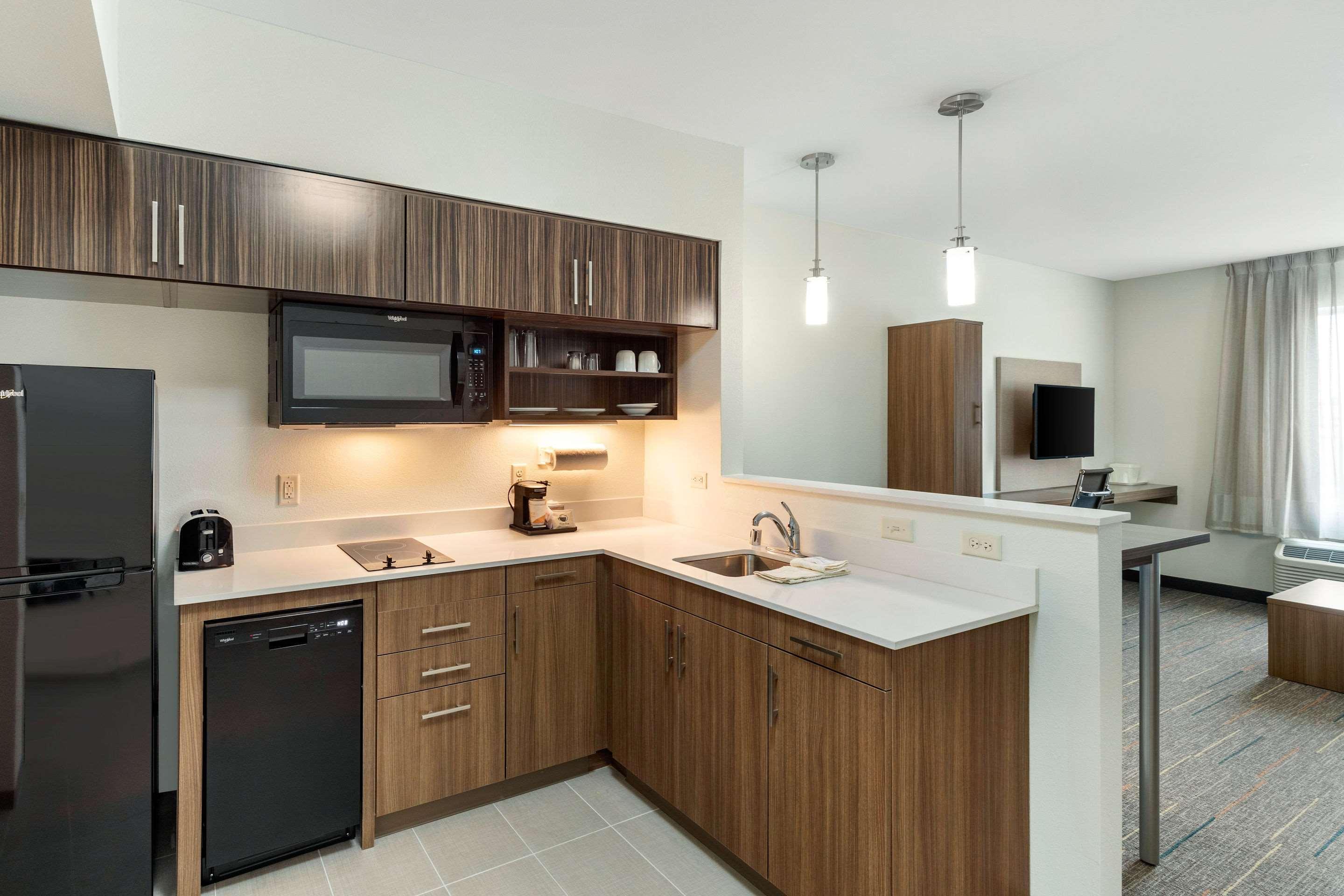 Mainstay Suites Lancaster Dallas South Экстерьер фото
